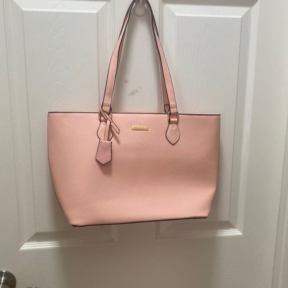 Chic Pink Shoulder Bag